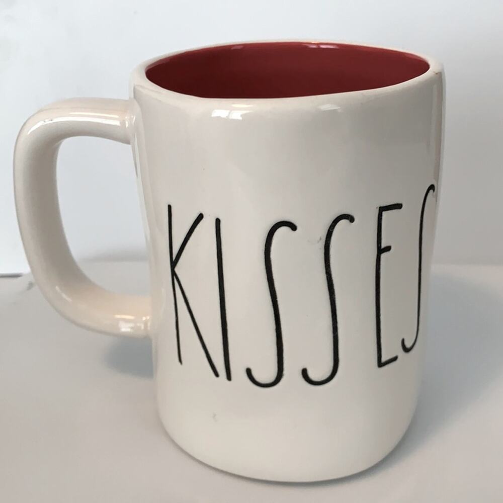 Rae Dunn HUGS KISSES Coffee Mug Cup Artisan Collection - Picture 4 of 4
